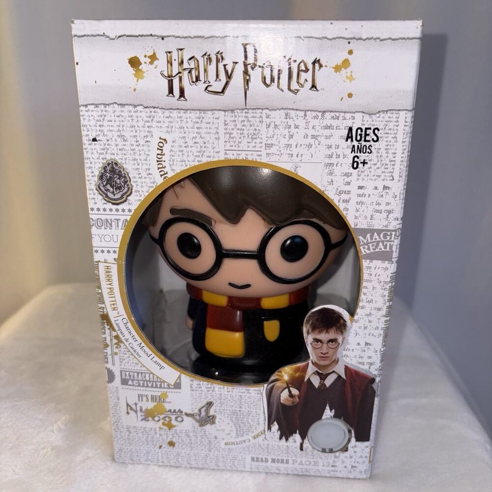 Harry Potter Standing Character Mood Night Light Lamp NIB